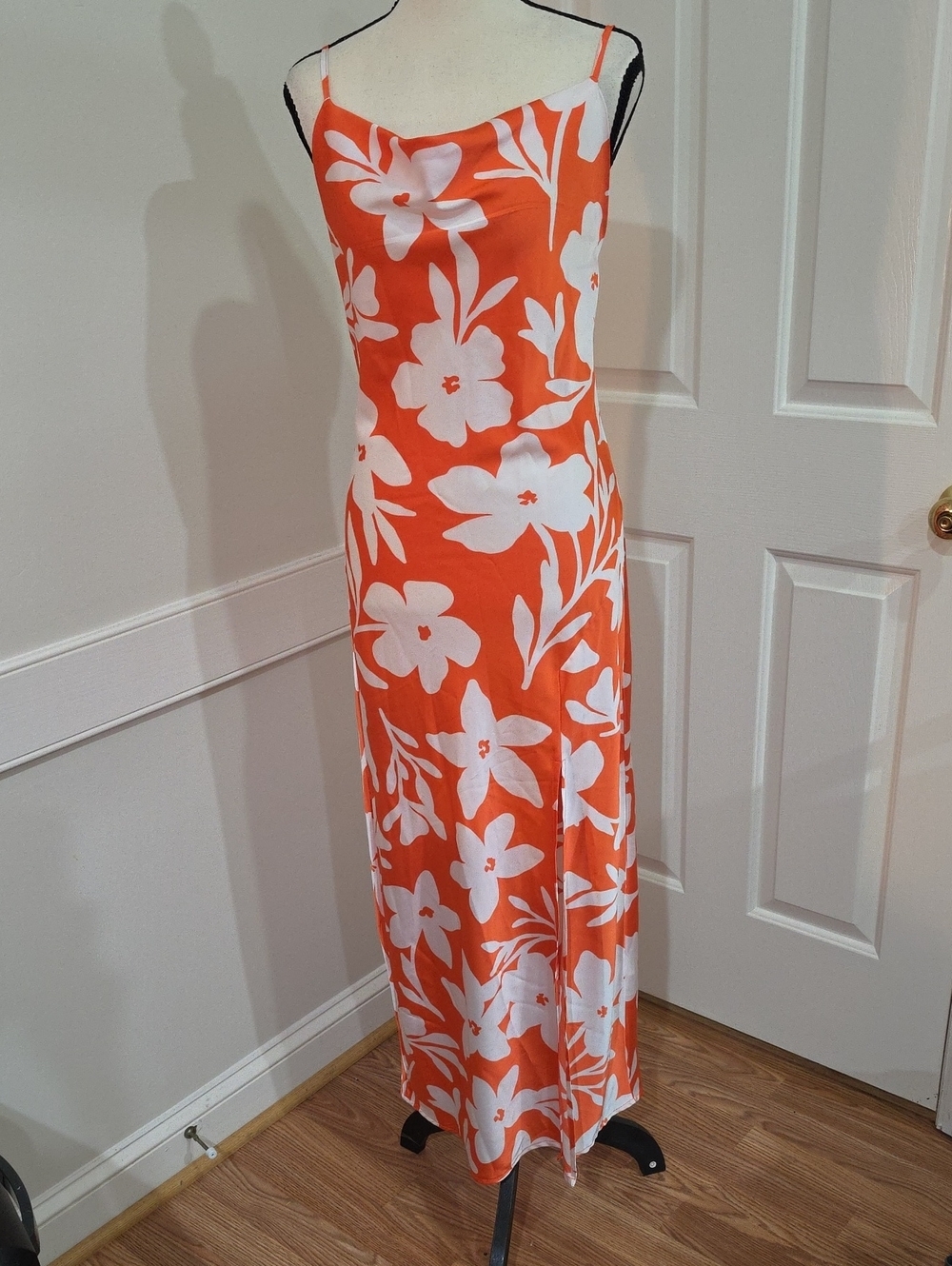 Title: Paper Heart Orange & White Floral Cowl Neck Slip Maxi Dress - Size S